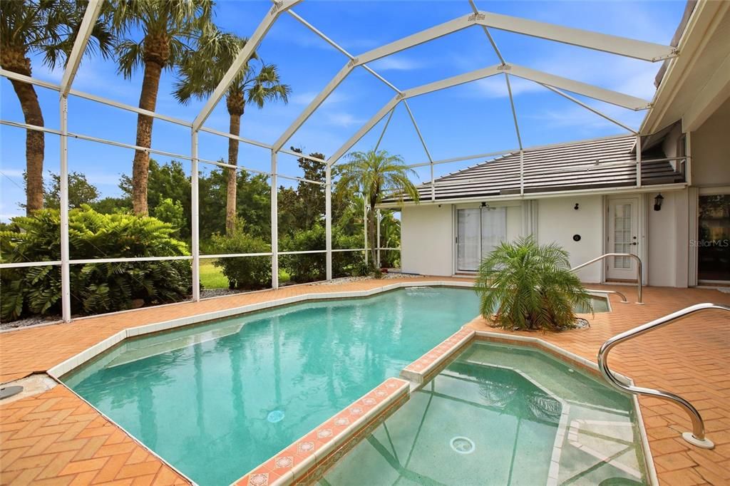 For Sale: $475,000 (3 beds, 2 baths, 2160 Square Feet)