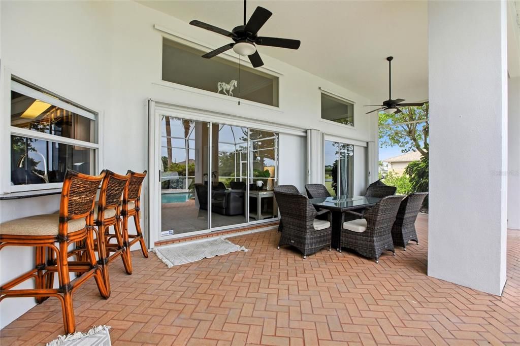 For Sale: $475,000 (3 beds, 2 baths, 2160 Square Feet)