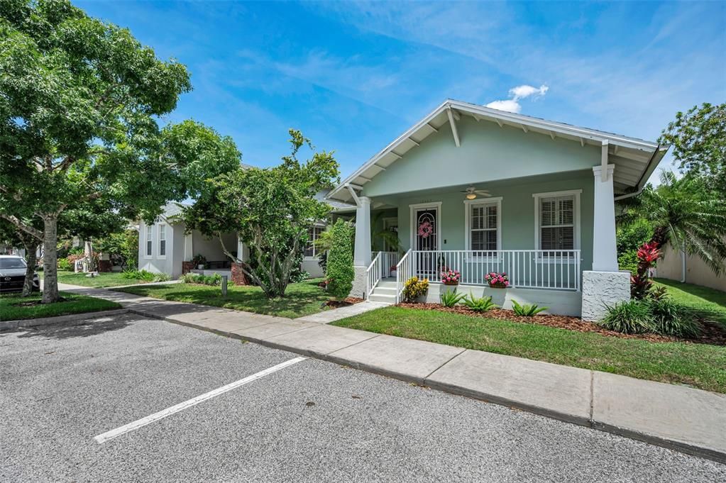 En Venta: $429,900 (2 camas, 2 baños, 1637 Pies cuadrados)