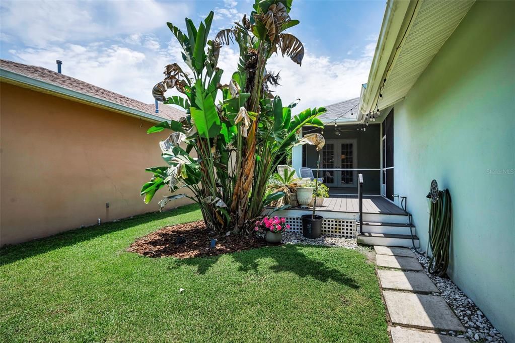 En Venta: $429,900 (2 camas, 2 baños, 1637 Pies cuadrados)