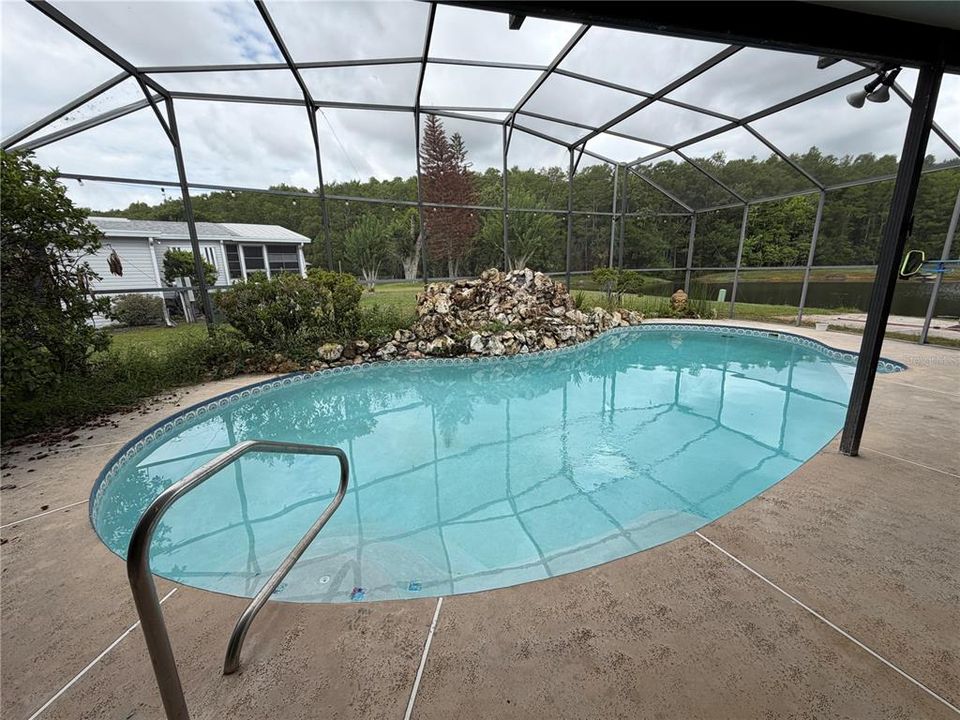 На продажу: $179,900 (3 спален, 2 ванн, 1507 Квадратных фут)