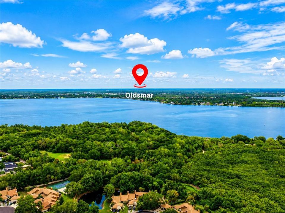 For Sale: $299,000 (2 beds, 1 baths, 939 Square Feet)