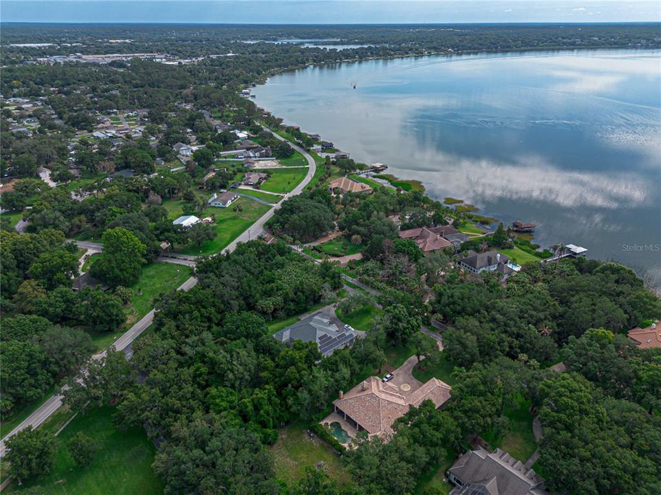 待售: $250,000 (1.04 acres)