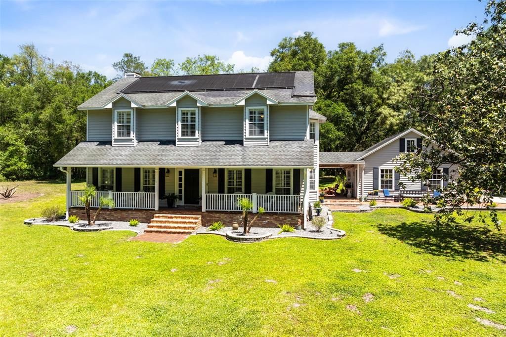 For Sale: $1,300,000 (6 beds, 5 baths, 5195 Square Feet)