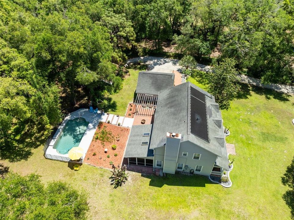 For Sale: $1,300,000 (6 beds, 5 baths, 5195 Square Feet)