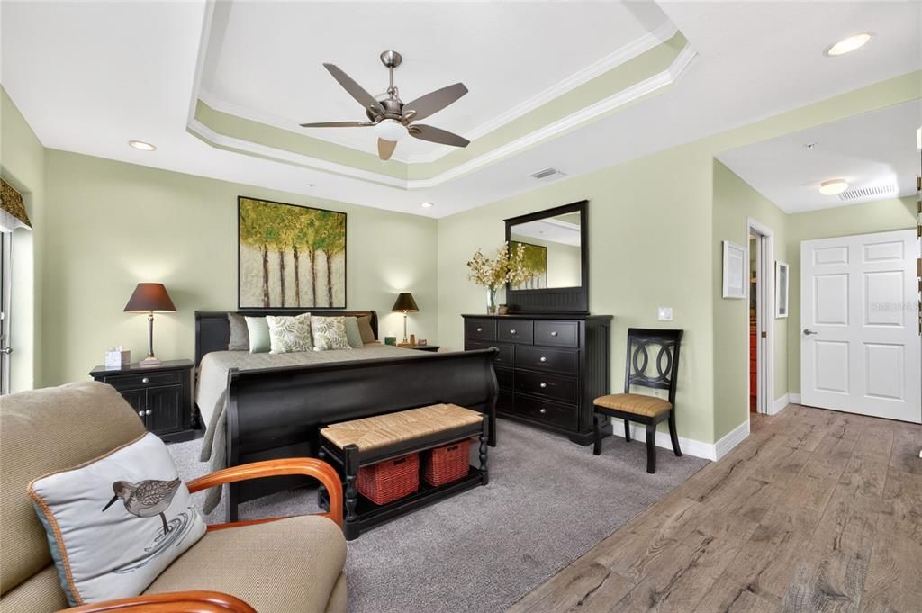 For Sale: $895,000 (2 beds, 2 baths, 1780 Square Feet)
