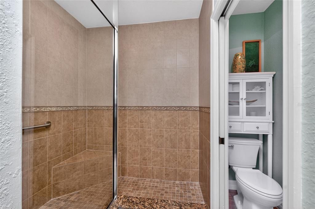 For Sale: $895,000 (2 beds, 2 baths, 1780 Square Feet)