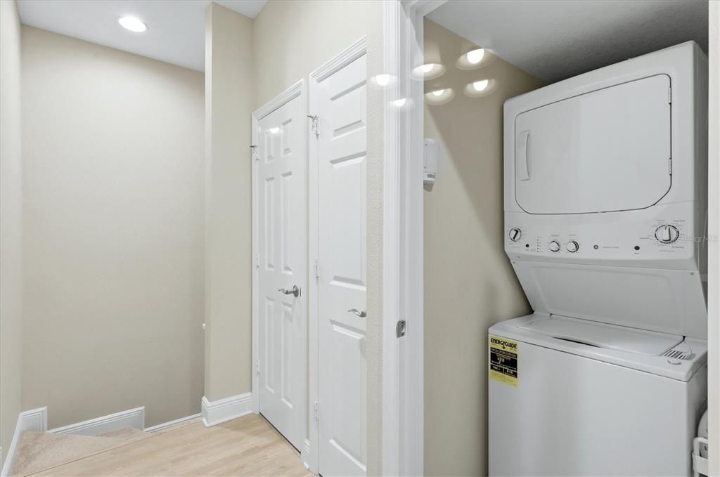 For Sale: $359,900 (3 beds, 2 baths, 1520 Square Feet)