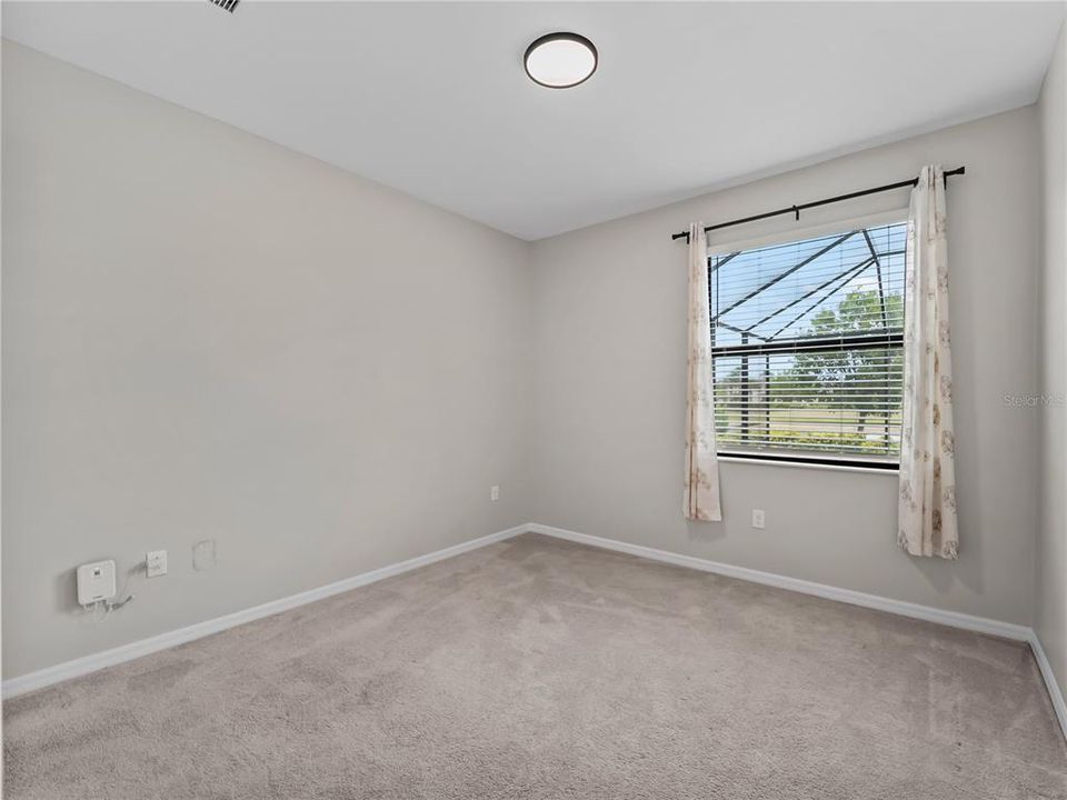 For Sale: $399,999 (4 beds, 3 baths, 2522 Square Feet)