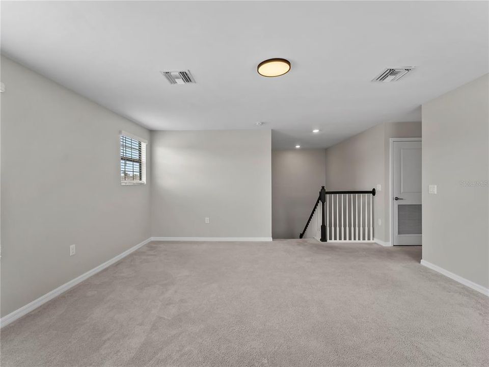 For Sale: $399,999 (4 beds, 3 baths, 2522 Square Feet)