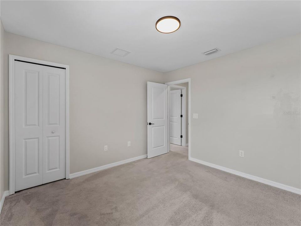 For Sale: $399,999 (4 beds, 3 baths, 2522 Square Feet)