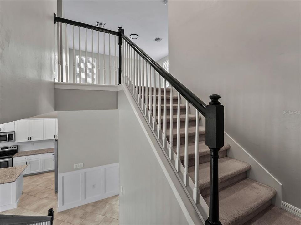 For Sale: $399,999 (4 beds, 3 baths, 2522 Square Feet)