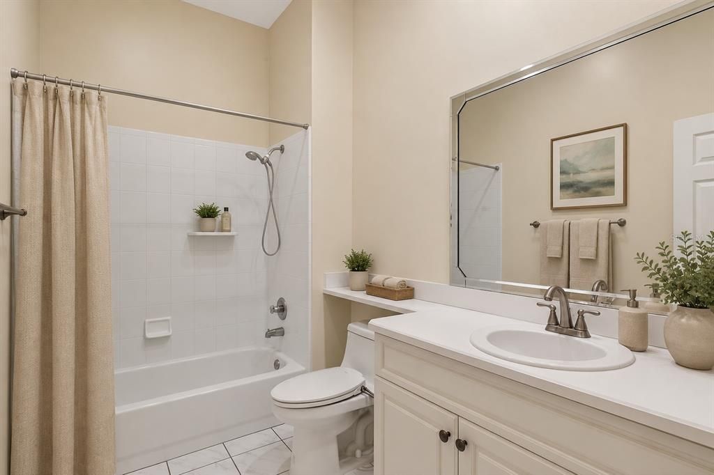 For Sale: $459,900 (3 beds, 2 baths, 2233 Square Feet)