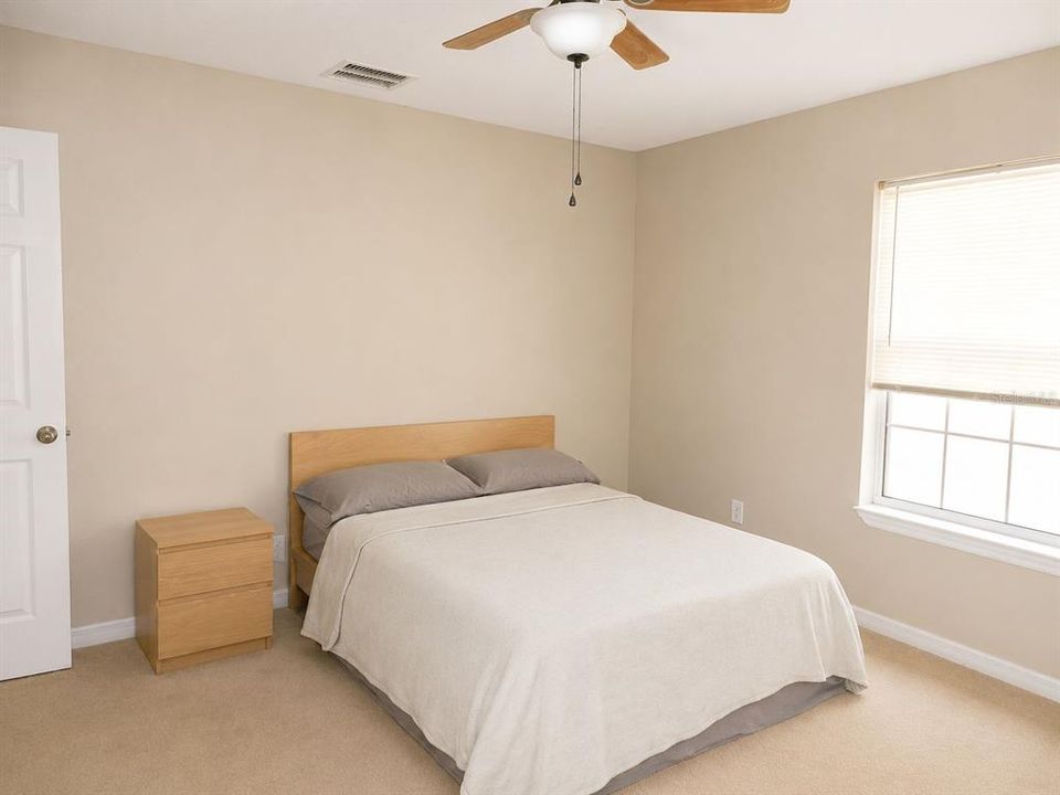 For Sale: $229,000 (3 beds, 2 baths, 1214 Square Feet)