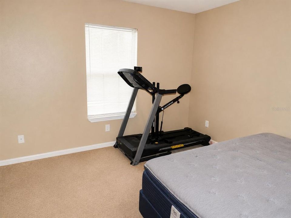 For Sale: $229,000 (3 beds, 2 baths, 1214 Square Feet)