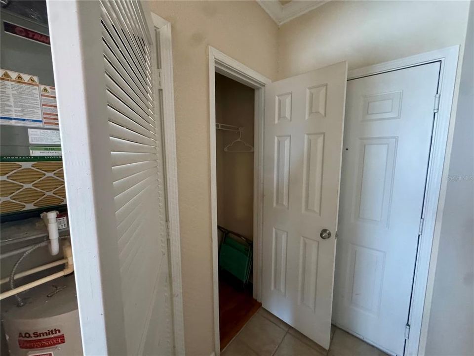 На продажу: $180,000 (2 спален, 2 ванн, 1010 Квадратных фут)