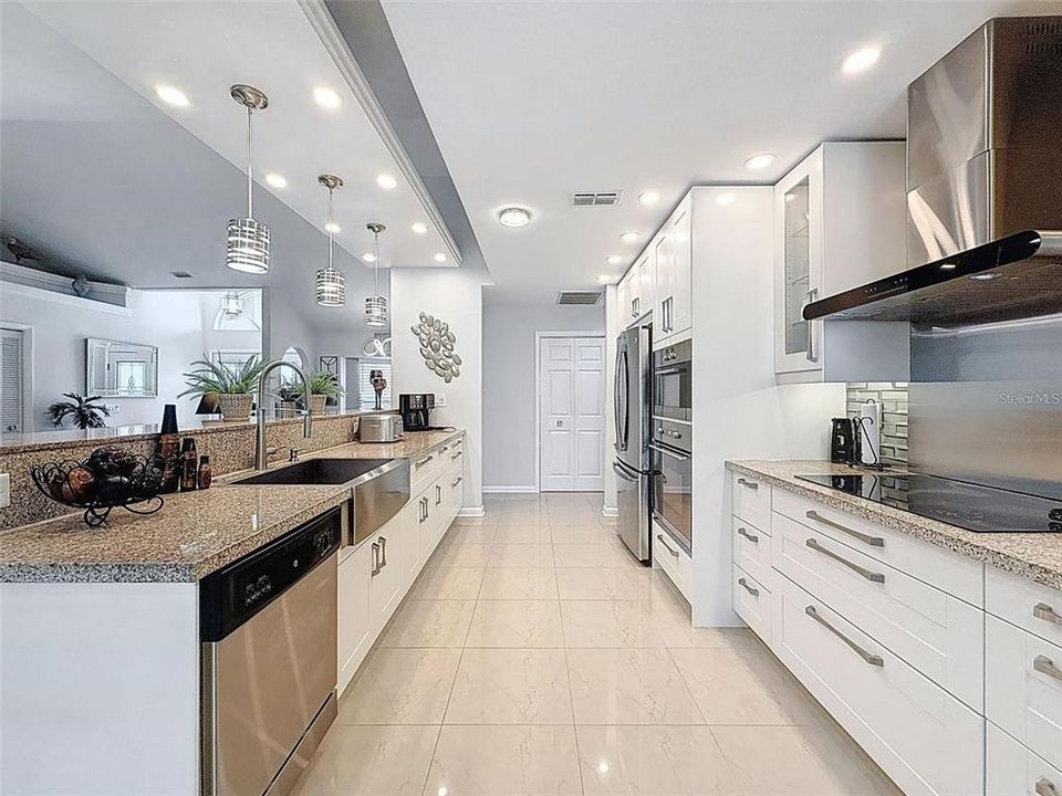 En Venta: $389,000 (3 camas, 2 baños, 1732 Pies cuadrados)