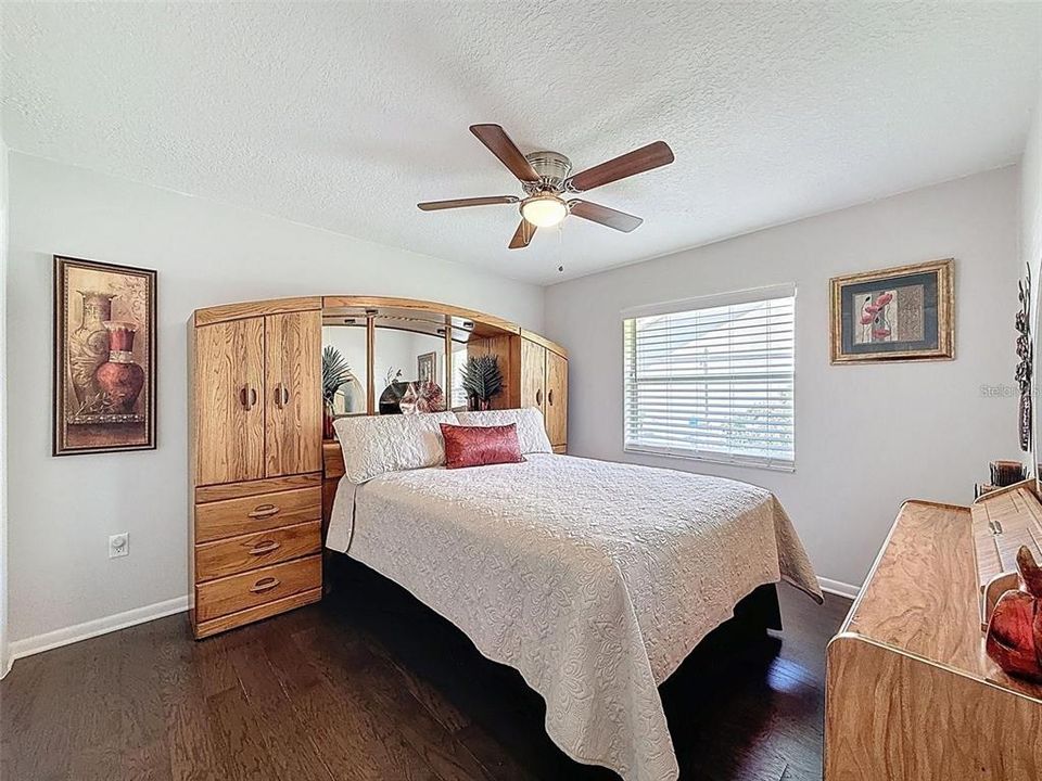 En Venta: $389,000 (3 camas, 2 baños, 1732 Pies cuadrados)