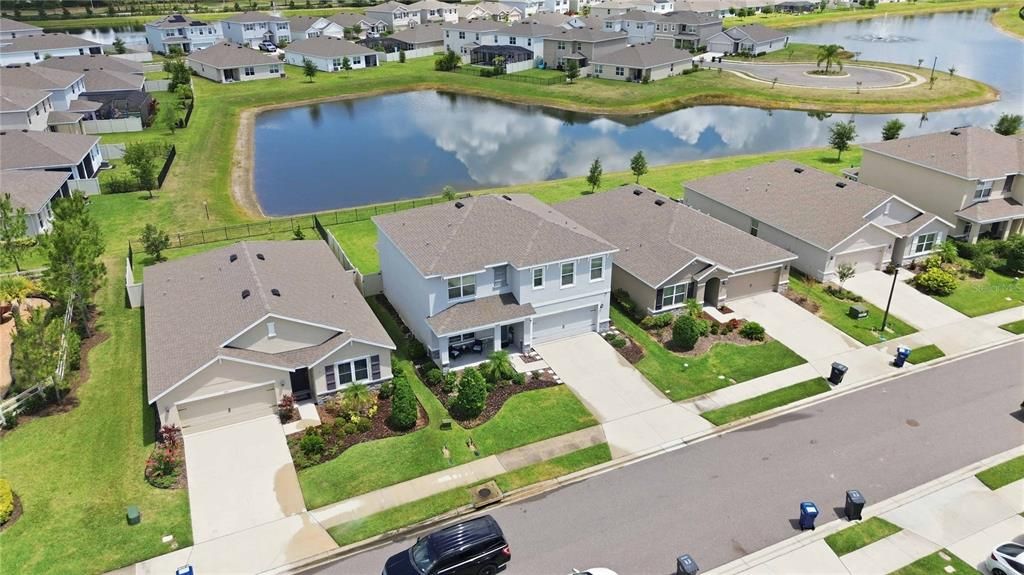 For Sale: $457,000 (5 beds, 3 baths, 2638 Square Feet)