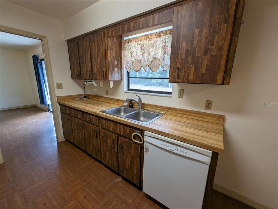 В аренду: $2,250 (3 спален, 2 ванн, 1192 Квадратных фут)