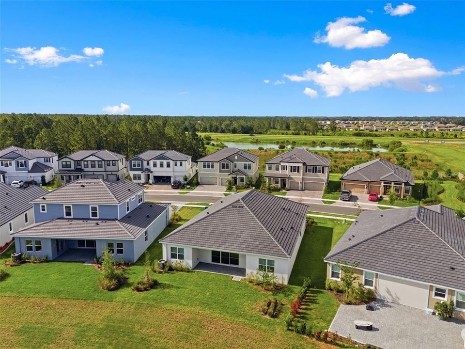 For Sale: $770,000 (4 beds, 4 baths, 2714 Square Feet)
