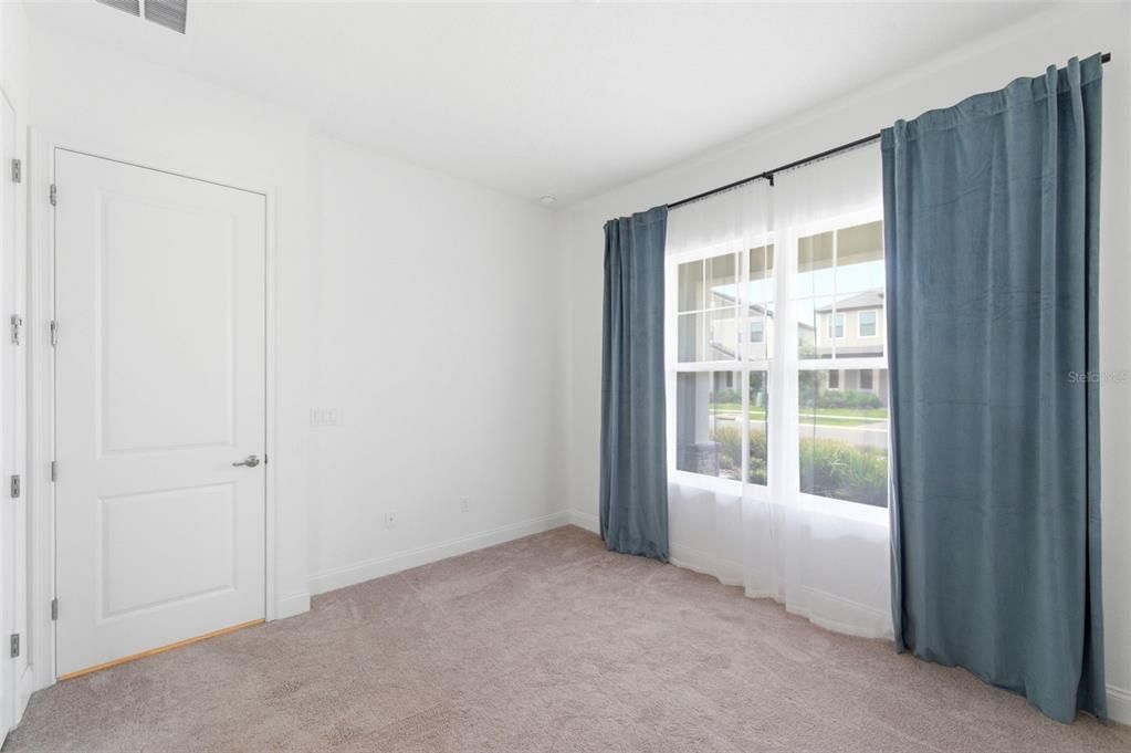 For Sale: $770,000 (4 beds, 4 baths, 2714 Square Feet)