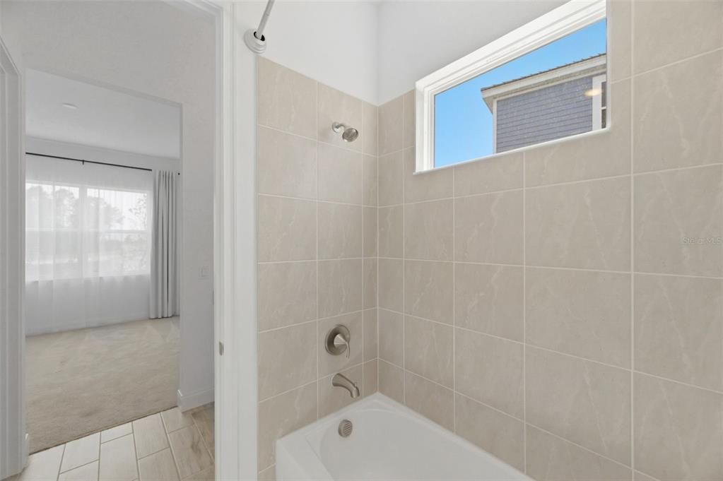 For Sale: $770,000 (4 beds, 4 baths, 2714 Square Feet)