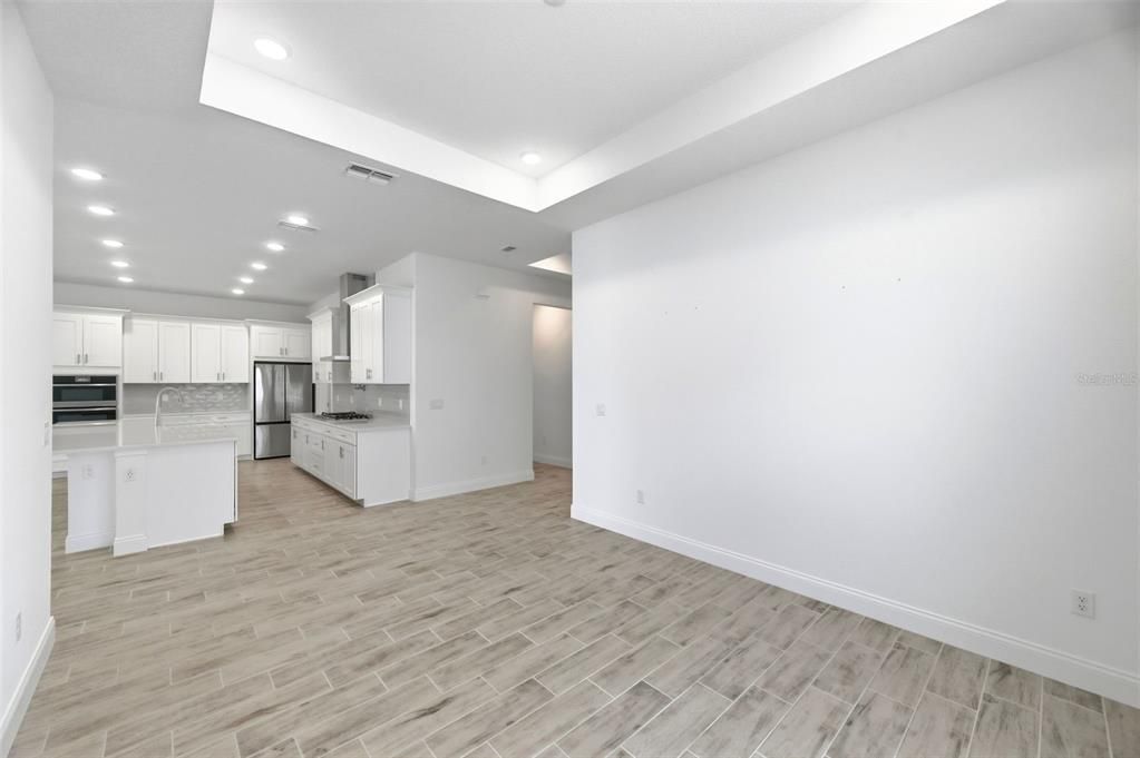 For Sale: $770,000 (4 beds, 4 baths, 2714 Square Feet)