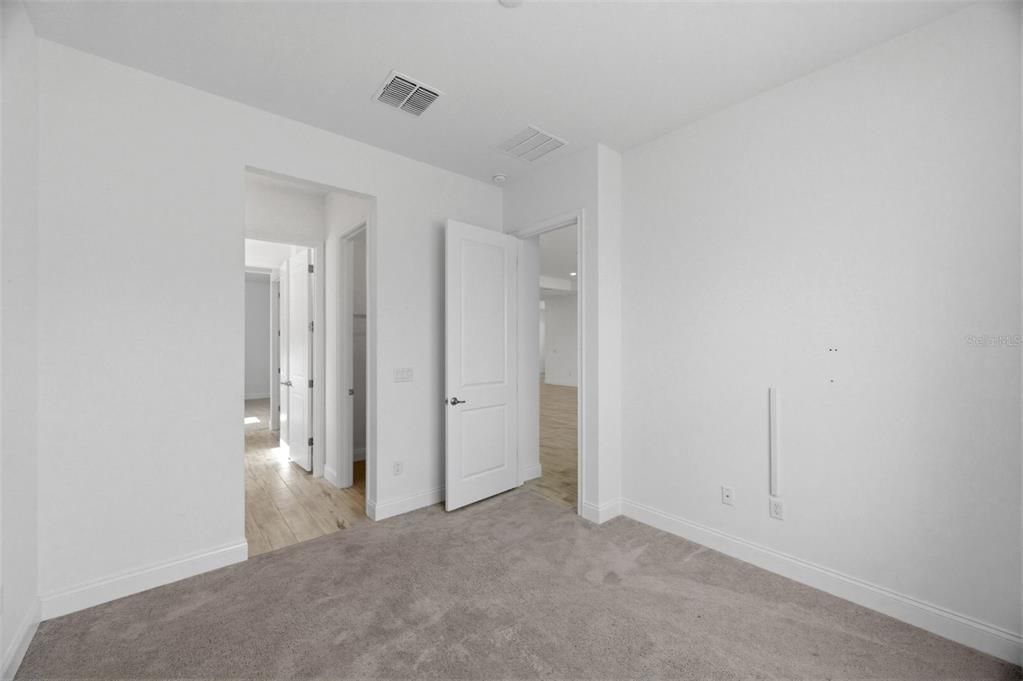 For Sale: $770,000 (4 beds, 4 baths, 2714 Square Feet)