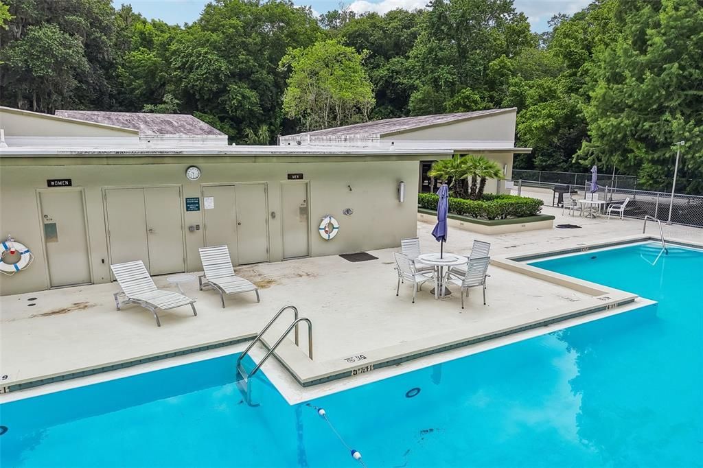 For Sale: $195,000 (1 beds, 1 baths, 1283 Square Feet)