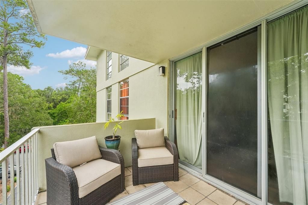 For Sale: $195,000 (1 beds, 1 baths, 1283 Square Feet)