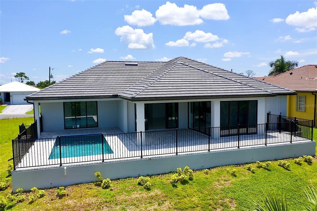 For Sale: $776,500 (3 beds, 2 baths, 2606 Square Feet)