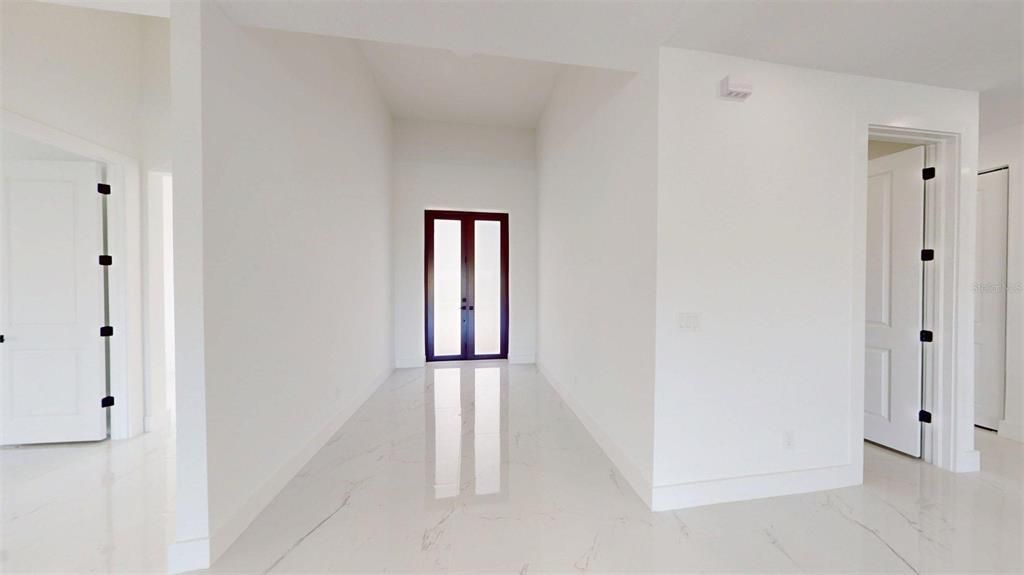 For Sale: $776,500 (3 beds, 2 baths, 2606 Square Feet)