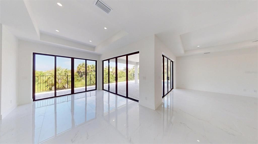 For Sale: $776,500 (3 beds, 2 baths, 2606 Square Feet)