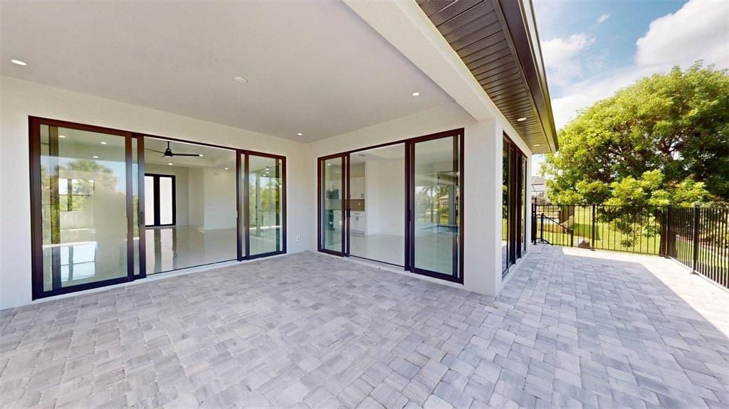 For Sale: $776,500 (3 beds, 2 baths, 2606 Square Feet)