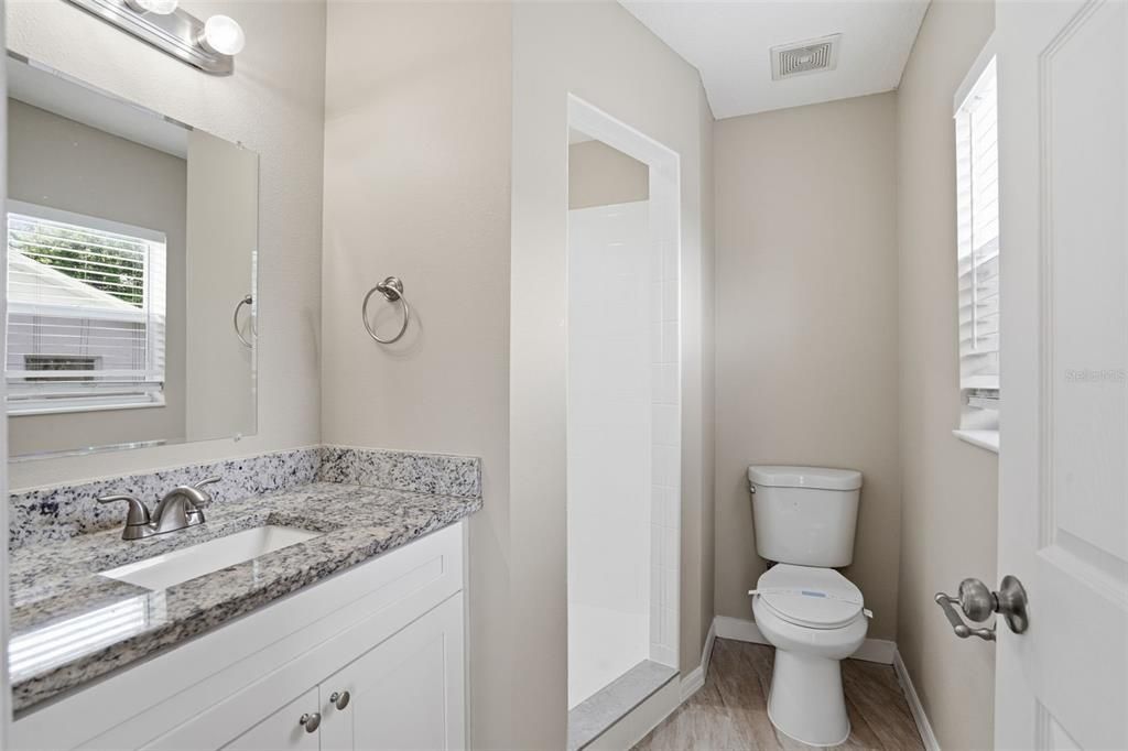 For Sale: $261,690 (3 beds, 2 baths, 1200 Square Feet)
