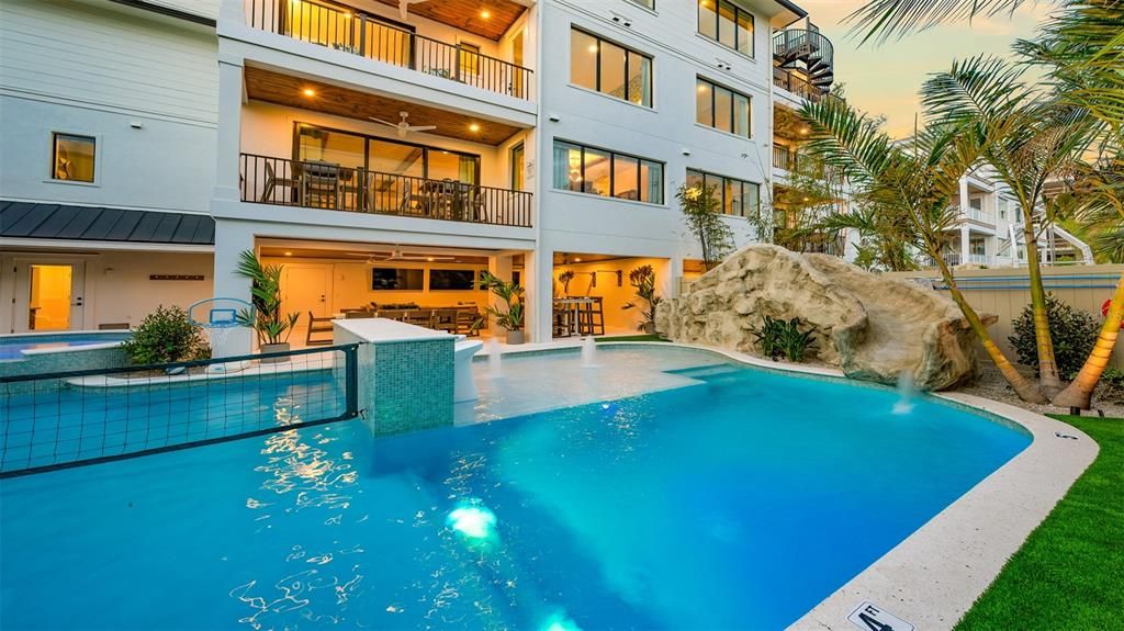 For Sale: $4,500,000 (5 beds, 5 baths, 3891 Square Feet)