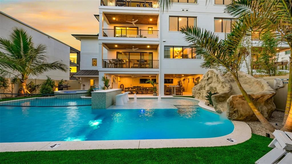 For Sale: $4,500,000 (5 beds, 5 baths, 3891 Square Feet)