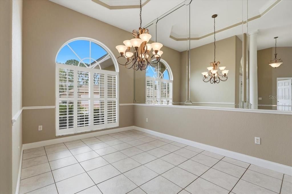 For Sale: $525,000 (4 beds, 2 baths, 2583 Square Feet)
