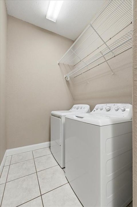 For Sale: $525,000 (4 beds, 2 baths, 2583 Square Feet)