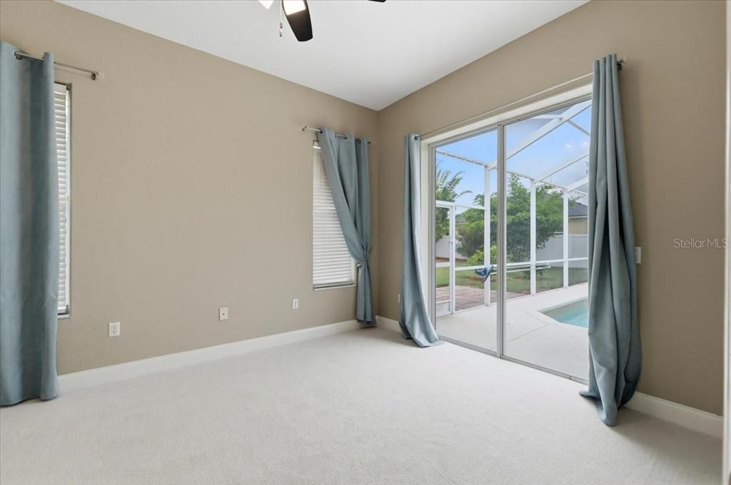 For Sale: $525,000 (4 beds, 2 baths, 2583 Square Feet)