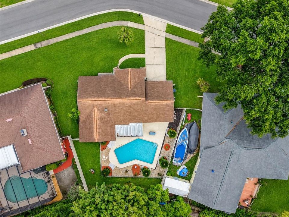 На продажу: $479,900 (4 спален, 2 ванн, 1727 Квадратных фут)