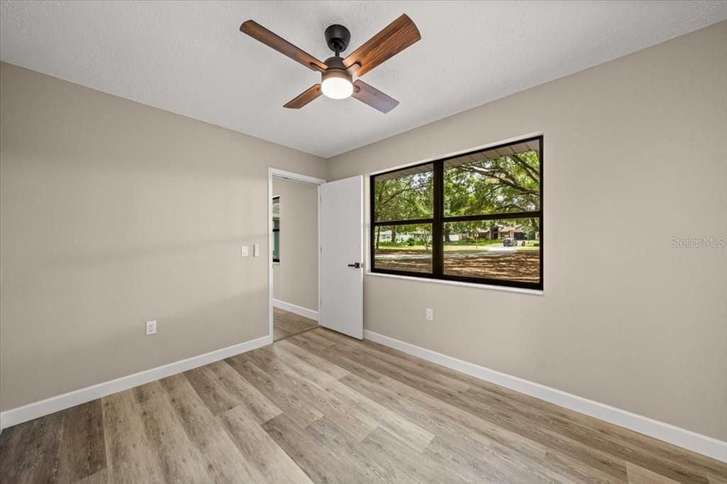 For Sale: $335,000 (3 beds, 2 baths, 1343 Square Feet)