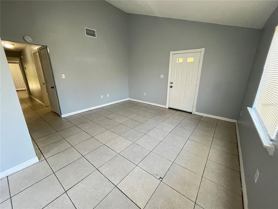For Rent: $1,299 (2 beds, 2 baths, 1008 Square Feet)