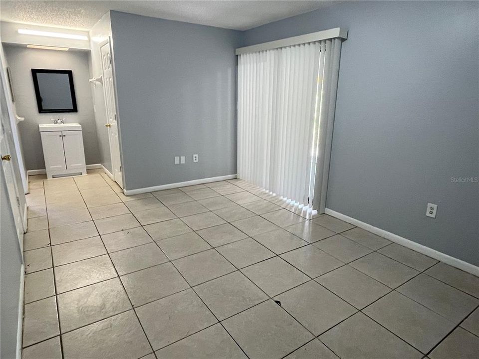 For Rent: $1,299 (2 beds, 2 baths, 1008 Square Feet)