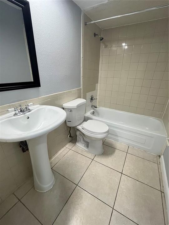 For Rent: $1,299 (2 beds, 2 baths, 1008 Square Feet)