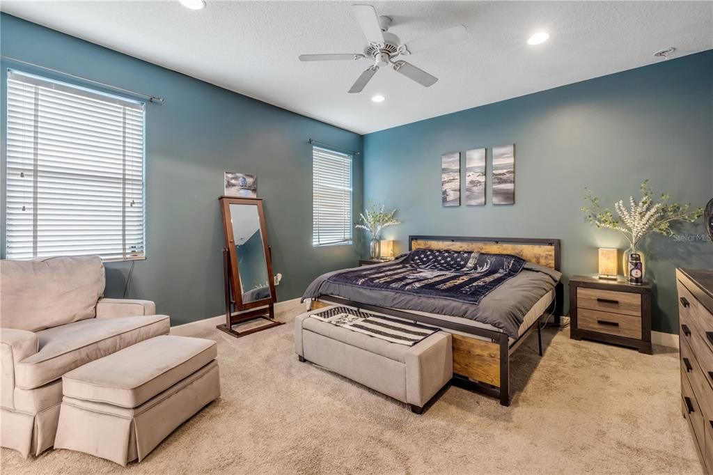 For Sale: $399,000 (3 beds, 2 baths, 1883 Square Feet)