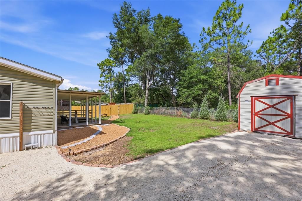 For Sale: $217,000 (3 beds, 2 baths, 1080 Square Feet)