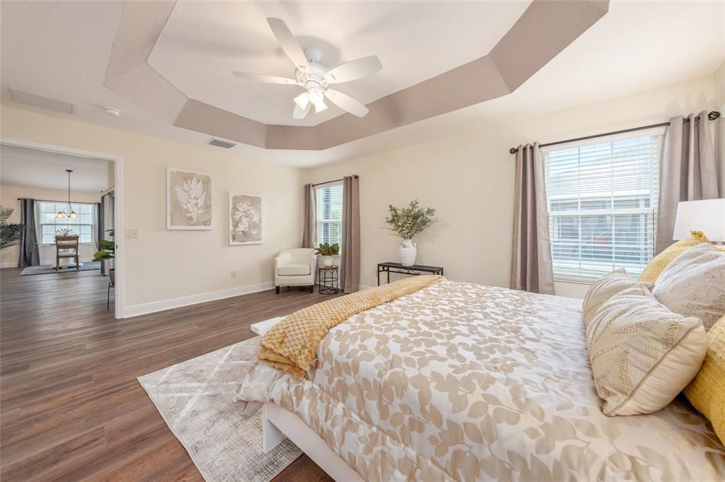 For Sale: $425,000 (3 beds, 2 baths, 1888 Square Feet)