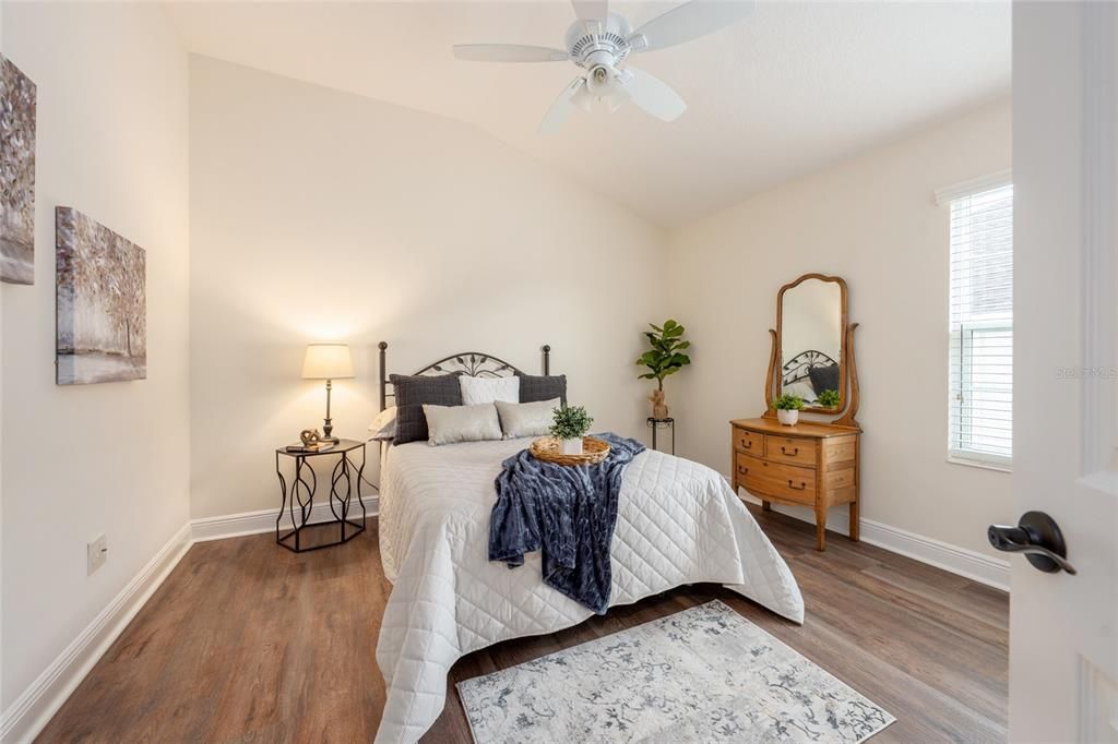 For Sale: $425,000 (3 beds, 2 baths, 1888 Square Feet)